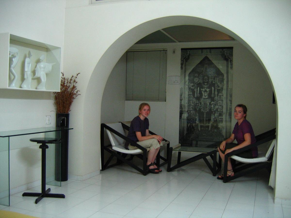 Hotel Plaza -Booking For Foreign Tourist- Jalgaon Exteriör bild