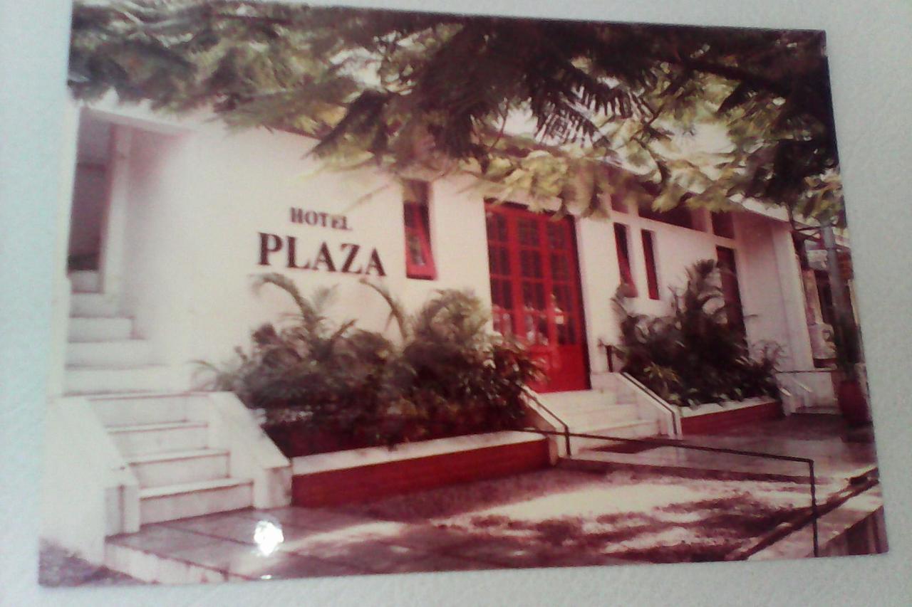 Hotel Plaza -Booking For Foreign Tourist- Jalgaon Exteriör bild