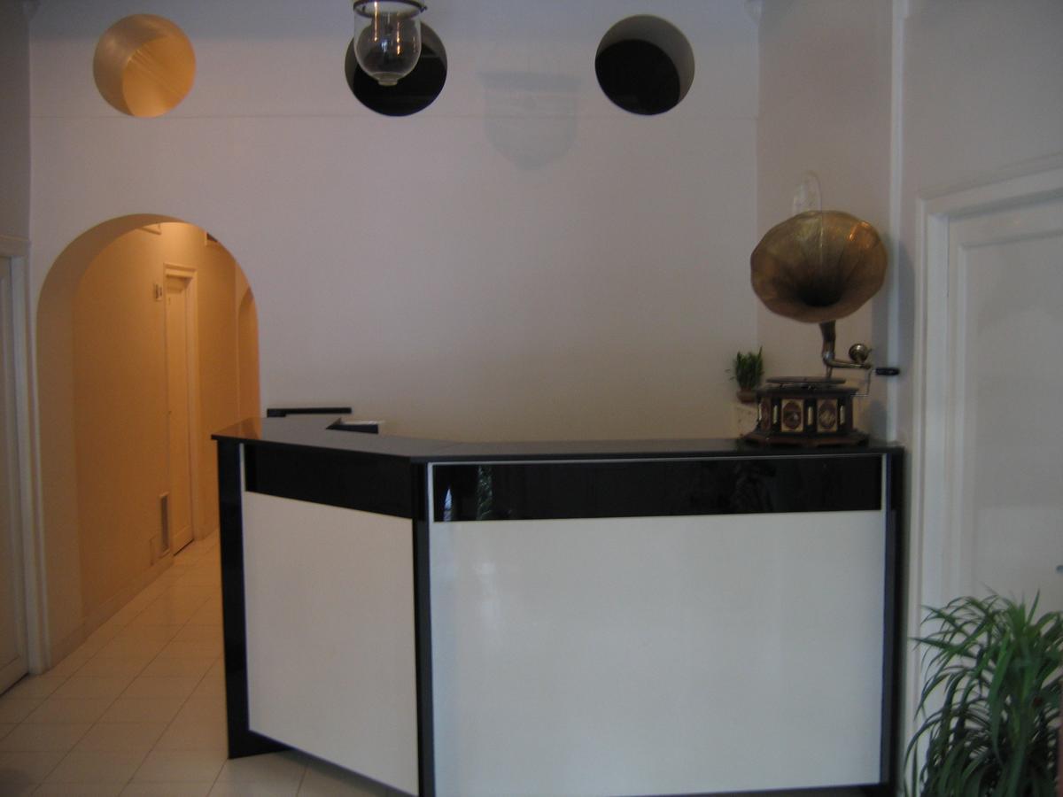 Hotel Plaza -Booking For Foreign Tourist- Jalgaon Exteriör bild
